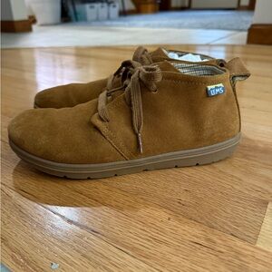 LEMS Barefoot Chukka Boots Tan Suede Men's size 8.5 / Women’s 10